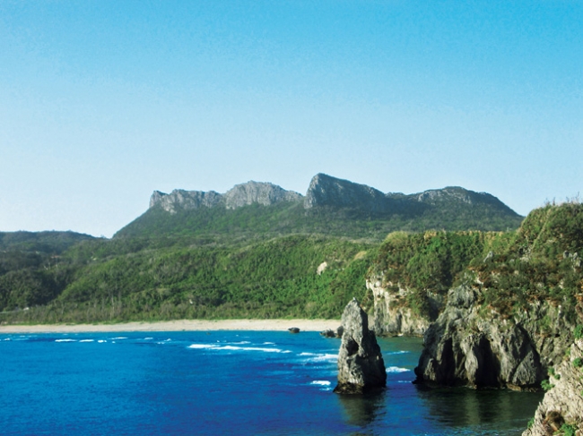 辺戸岬からの施設全景