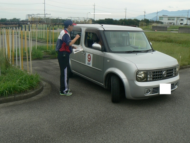 車庫入れの様子