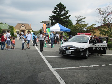 パトカー展示（裾野警察署）