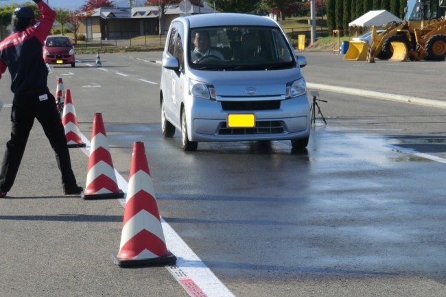 マイカーでの急制動体験