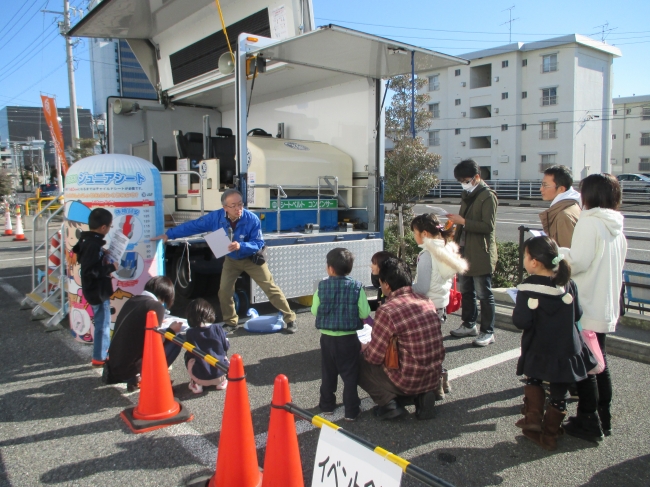 交通安全啓発ステージ　イメージ