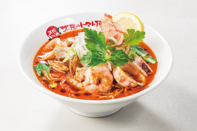 『香ばし鰹のペスカトーレトマト麺』950円（税込）