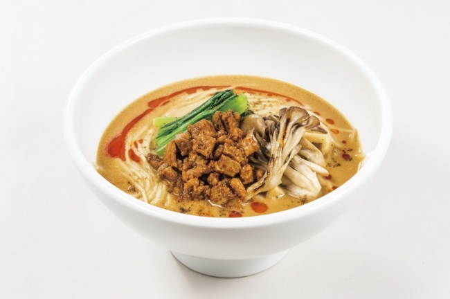 『炙りきのこの極濃酒粕担担麺』880円（税込）