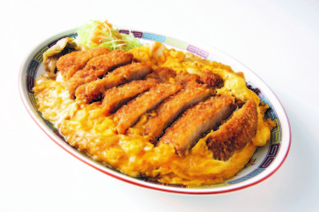 情熱カツ丼　988円（税込）