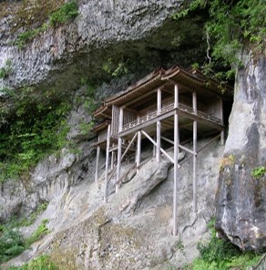 三徳山三佛寺投入堂