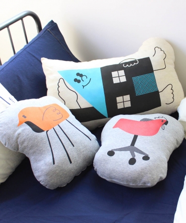 Cushion  各5,800円～