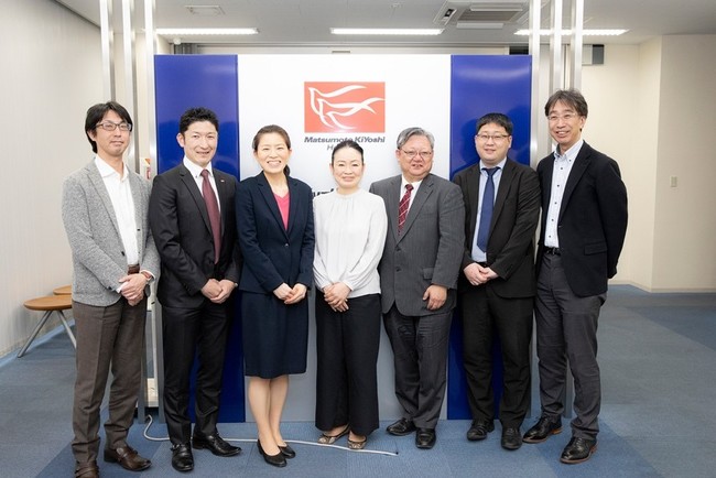 （左から）五十嵐 智和 氏、玉岡 和之 氏、尾見 さやか 氏、大島 紀代子 氏、安久澤 隆生 氏、古賀 義孝 氏、池田 健吾 氏