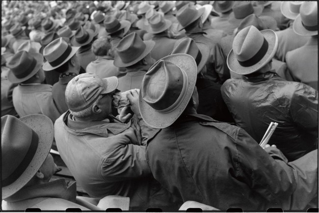 Pittsburgh, 1950 © Elliott Erwitt｜Magnum Photos