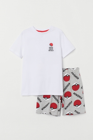 Tシャツ＆パンツセット：1,799円