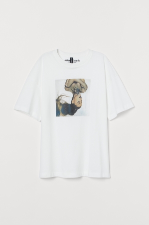 Tシャツ¥1,799