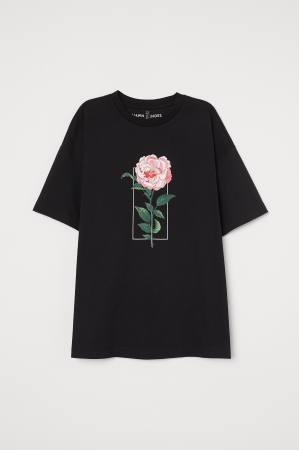 Tシャツ¥1,799