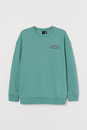 プリントスウェットシャツ￥2,999