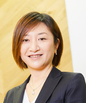 株式会社VSN　執行役員　Consulting事業本部長　塩田ゆり子