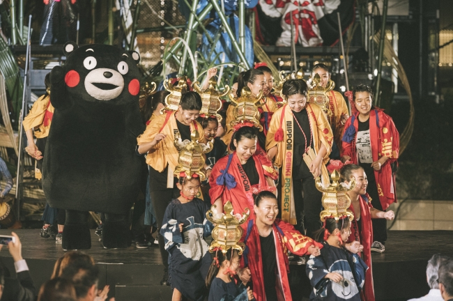 © 2010 熊本県くまモン 協力 銀座熊本館