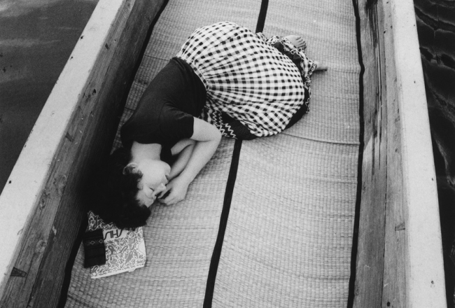 荒木経惟《センチメンタルな旅》 1971年（2015年プリント）© Nobuyoshi Araki, Courtesy of Taka Ishii Gallery, Tokyo