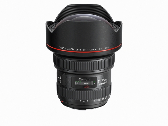 EF11-24mm F4L USM （2015 年2 月発売）