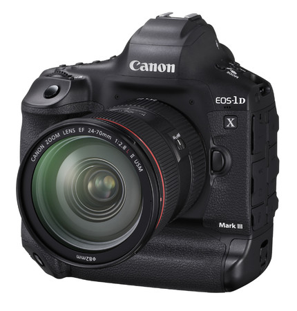 数多くの撮影に使用された「EOS-1D X Mark III」