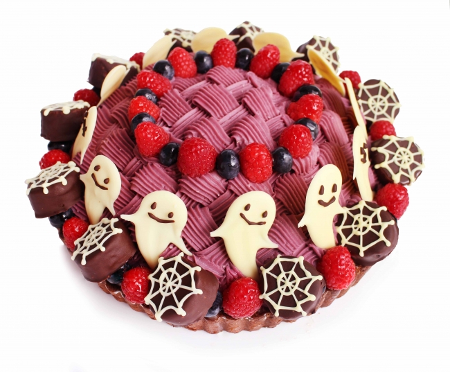 ハロウィンゴーストタウン　～バナナと紫芋のケーキ～