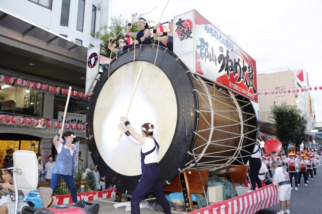 １０尺大締太鼓「うねめ太鼓」