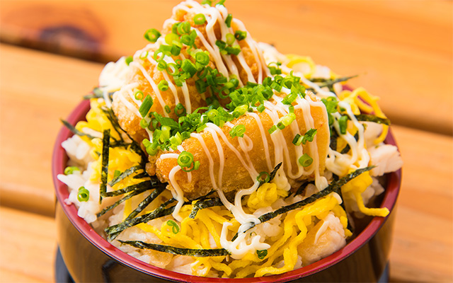 諭吉のからあげ 諭吉の鶏まぶし丼