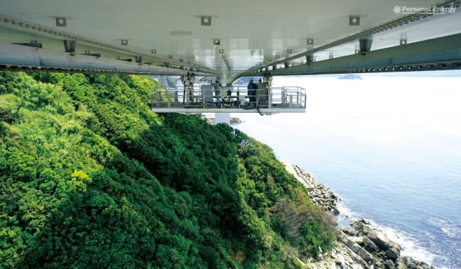 鳴門海峡大橋メンテナンスゴンドラ