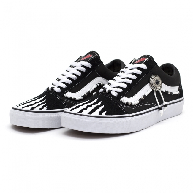 WHITE TRACE STLLLV x VANS Old Skool Low Custom