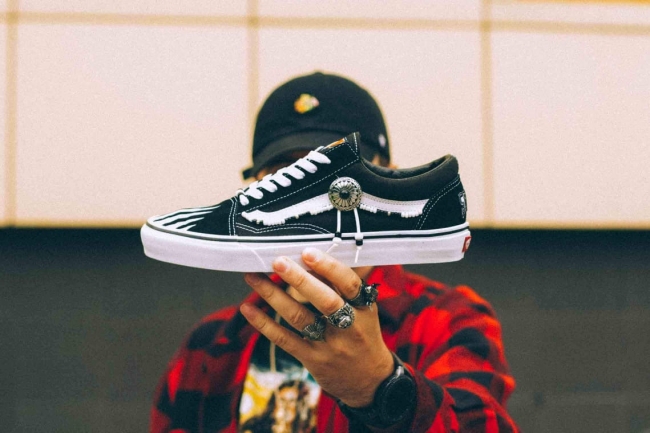 WHITE TRACE STLLLV x VANS Old Skool Low Custom