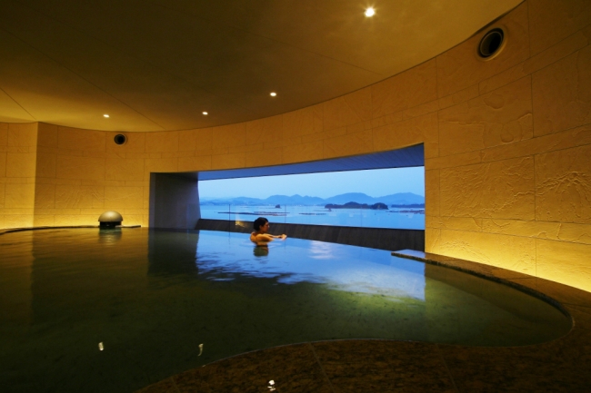 温泉サロン　ROYAL SPA