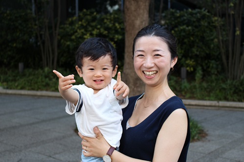 小山さんと長男（1歳）