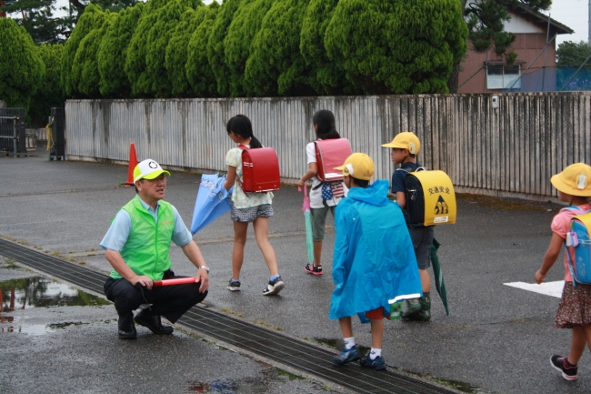 「通学時の見守り（新潟県）」