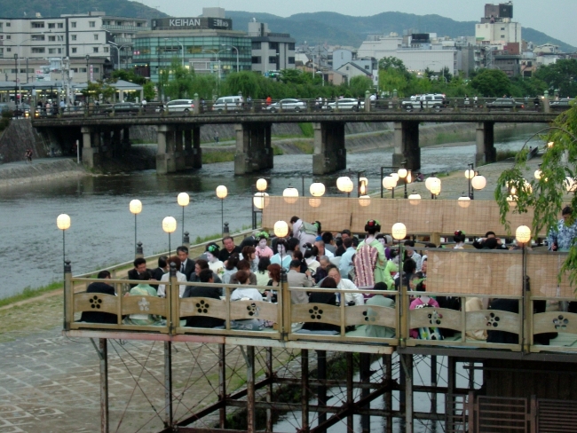 「梅むら」（鴨川）イメージ