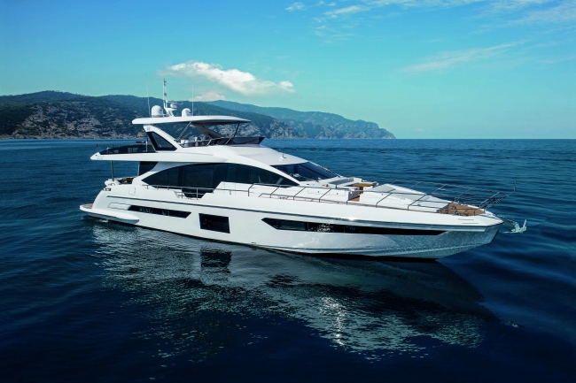 AZIMUT Grande 25 METRI