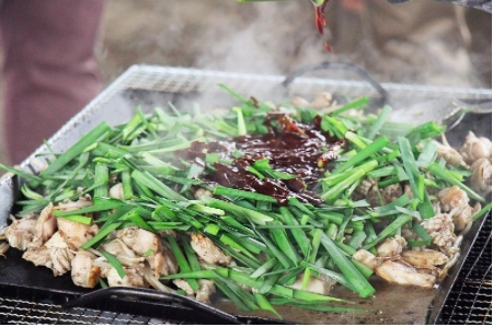 名物ワニタン味噌炒め