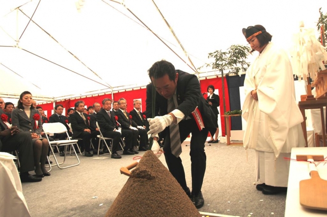 アパホテル〈岡山駅東口〉新館増築 起工式