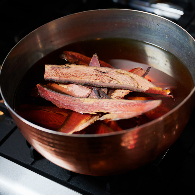 本枯本節二年物の本節を使用した蕎麦つゆ