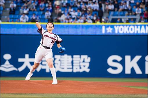 横澤夏子さん　人生初の始球式