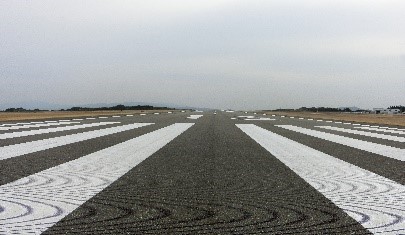 天草空港ランウェイ