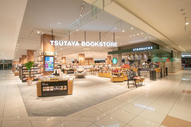 TSUTAYA BOOKSTORE エミフルMASAKI