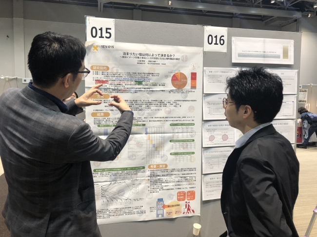 ポスター発表の様子