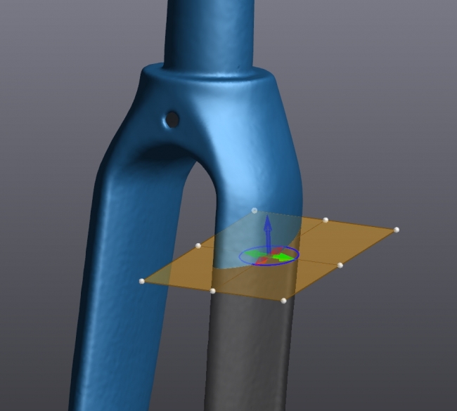 Creaform VXelements 6.1の機能強化された3Dビューアで見る平面ツールによる新しいカットメッシュ