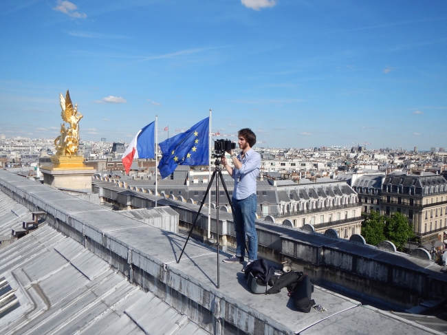 作家ポートレート ©Gilles Djeraouane 