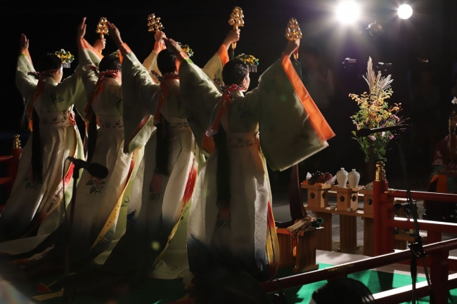 祭祀舞(浦安の舞)