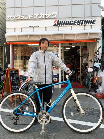 自転車の街：川崎で47年 親子二代で自転車専門店を経営。実際に『PIRARUCU（ピラルク）レインシェイカー』を着用し、試乗テストを実施していただきました。