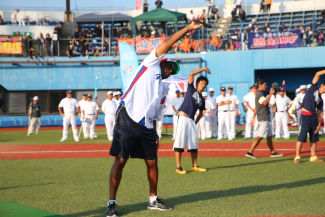 元MLB 選⼿のウォーレン・クロマティ⽒