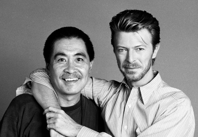 【写真】鋤田正義×DavidBowie　Ⓒ Mark Higashino 要クレジット表記