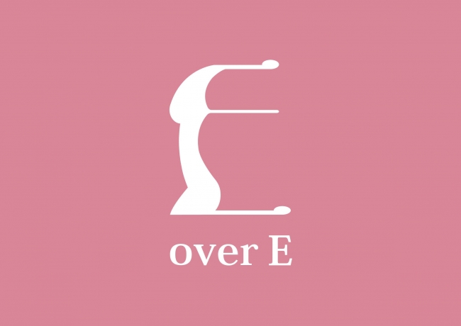 胸の大きな女性のためのアパレルブランド「overE」