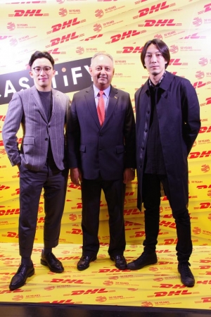 左から、Wesley Ng氏（CASETiFY共同創業者・CEO）、トニー カーン（DHLジャパン代表取締役社長）、清水博之氏（RESTIR代表取締役）