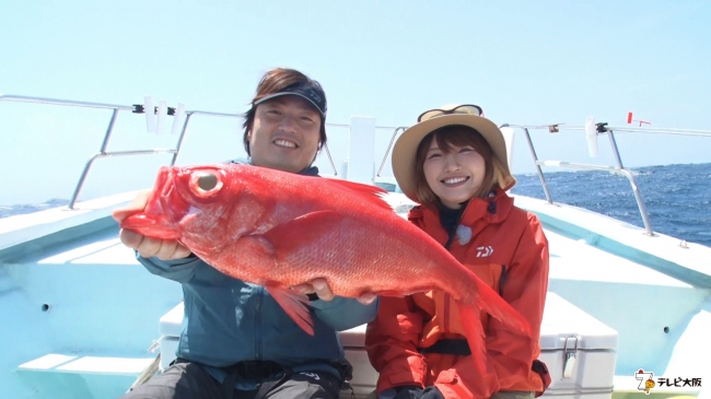 藁科友章、秋丸美帆 