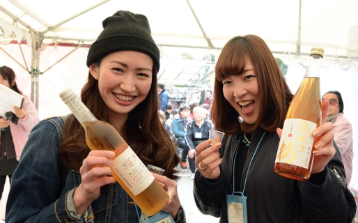 女性の参加者が非常に多いイベント（写真は水戸会場）