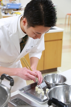 一般人気投票１位　蕎麦佳肴　五常の金子真太郎さん